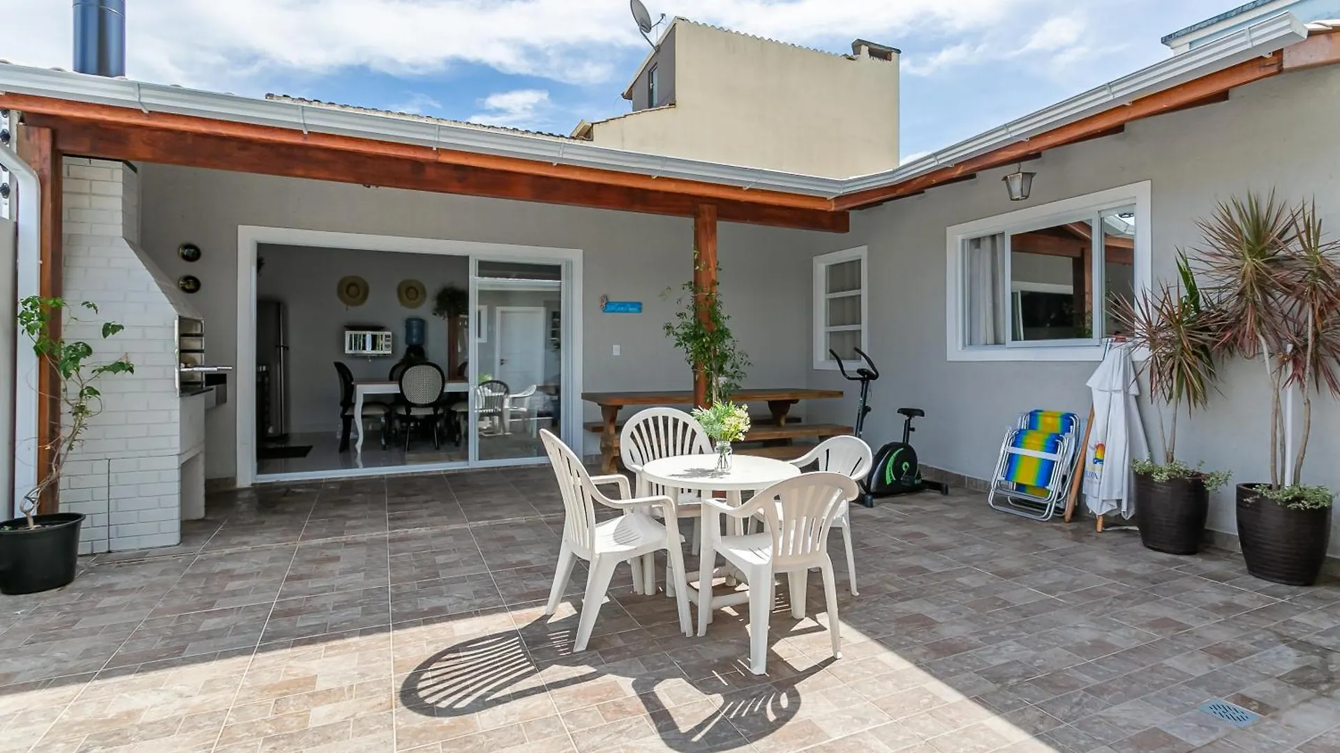 Rj Residencial Beira Mar Villa Palhoça Feriehus